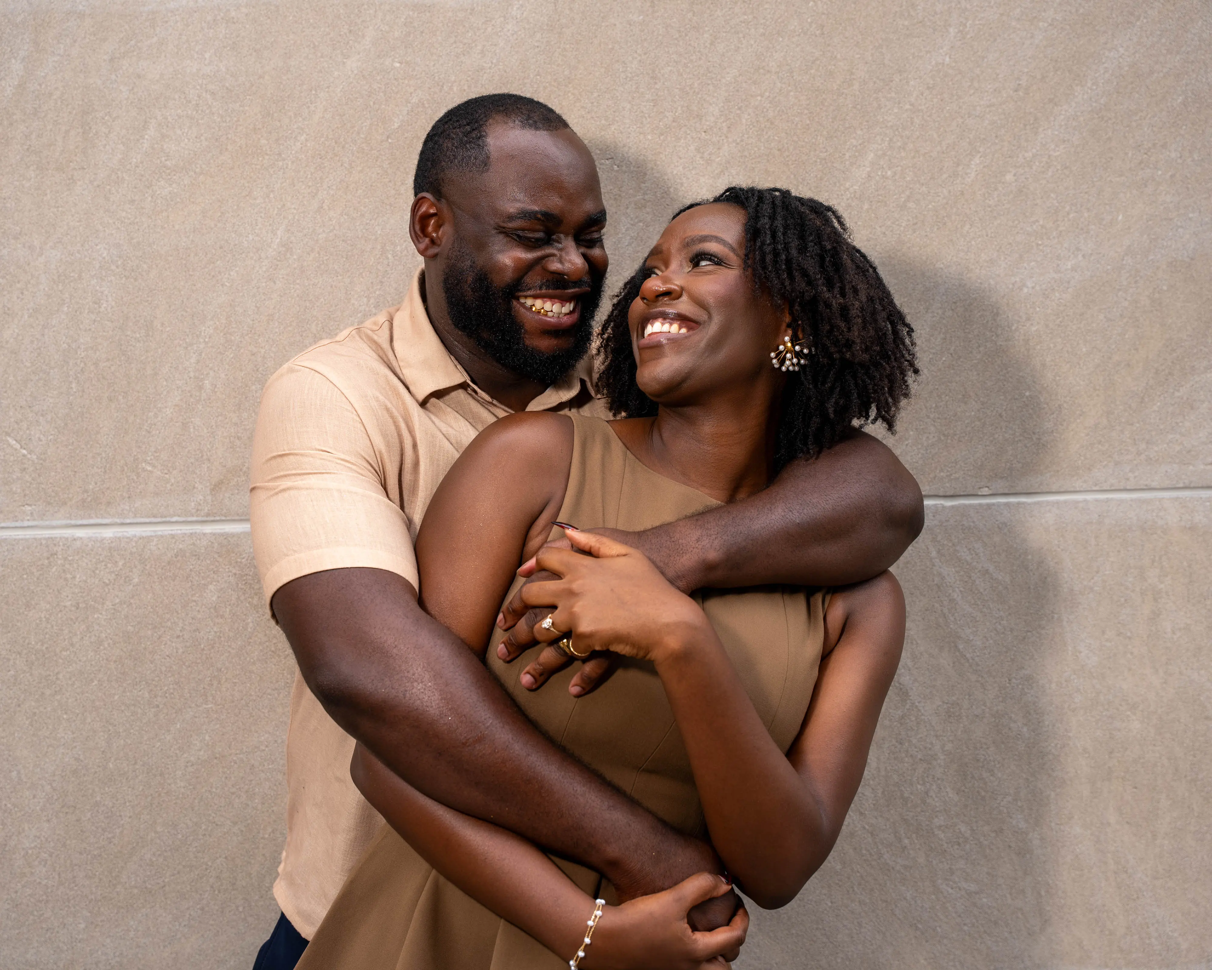 Outdoor family session at a park in Orlando, Florida by Pottinger Studios