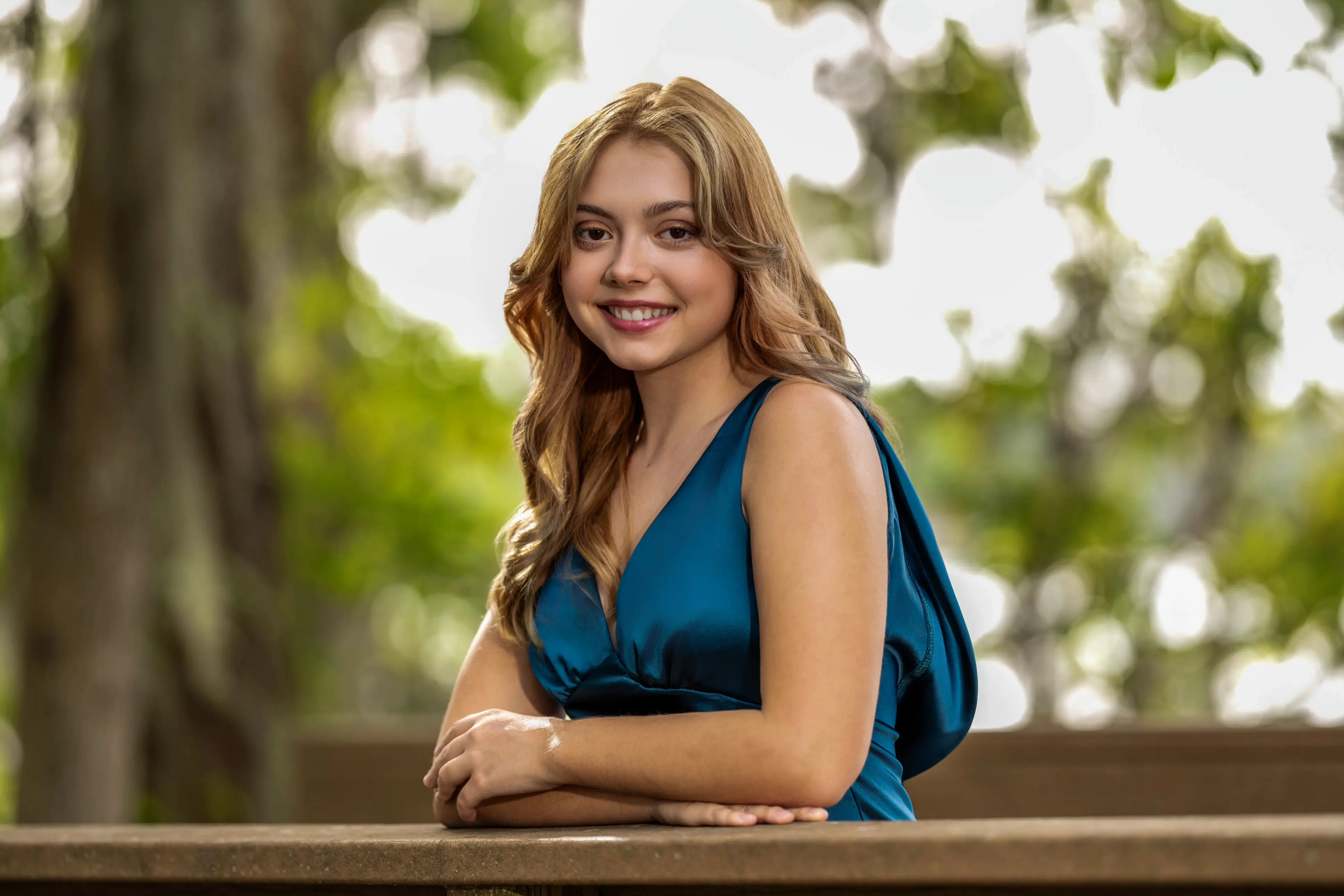 Outdoor senior portrait session in Winter Park, Florida by Pottinger Studios